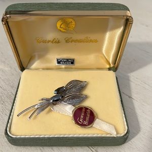 Vintage. NWT Curtis Creations Sterling Silver Hematite Floral brooch